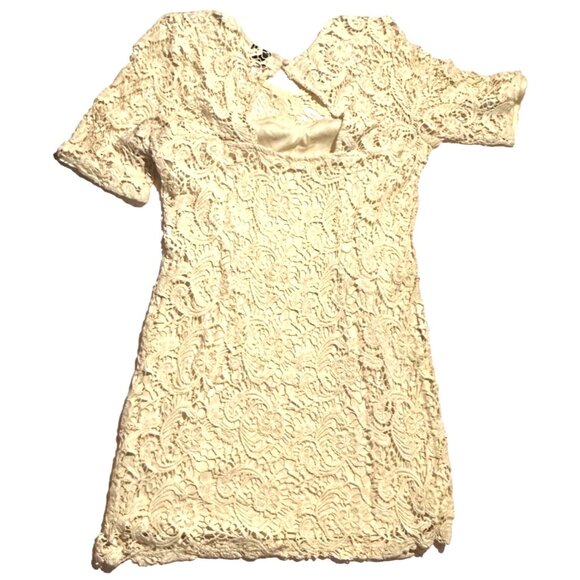 Whimsy Off White Lace Dress Medium Urban Outfitters Crocheted Style Beach Bride - Picture 3 of 6